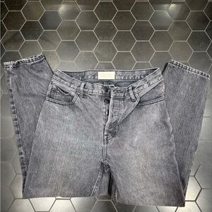 Everlane Gray Straight Leg Jeans with Vintage Appeal